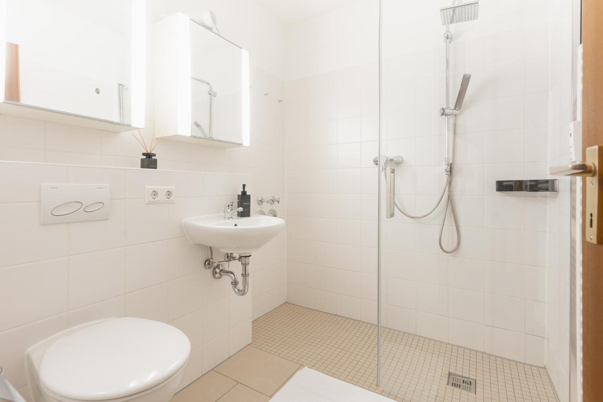 Seeblick-Oase Istayunixi Seenaehe-Sauna-Balkon-Netflix-Parkplatz Ohningen Exteriér fotografie